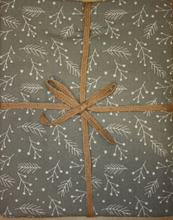 Grey sprig table cloth 130cm x 180cm 